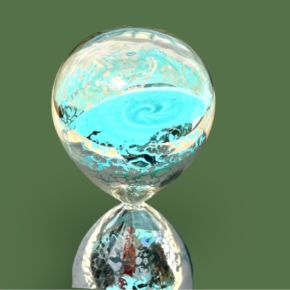 VINTAGE HOUR GLASS BLUE SAND- UNIQUE SILVER ETCHING DETAIL Caribbean Ocean Blue - Picture 4 of 9